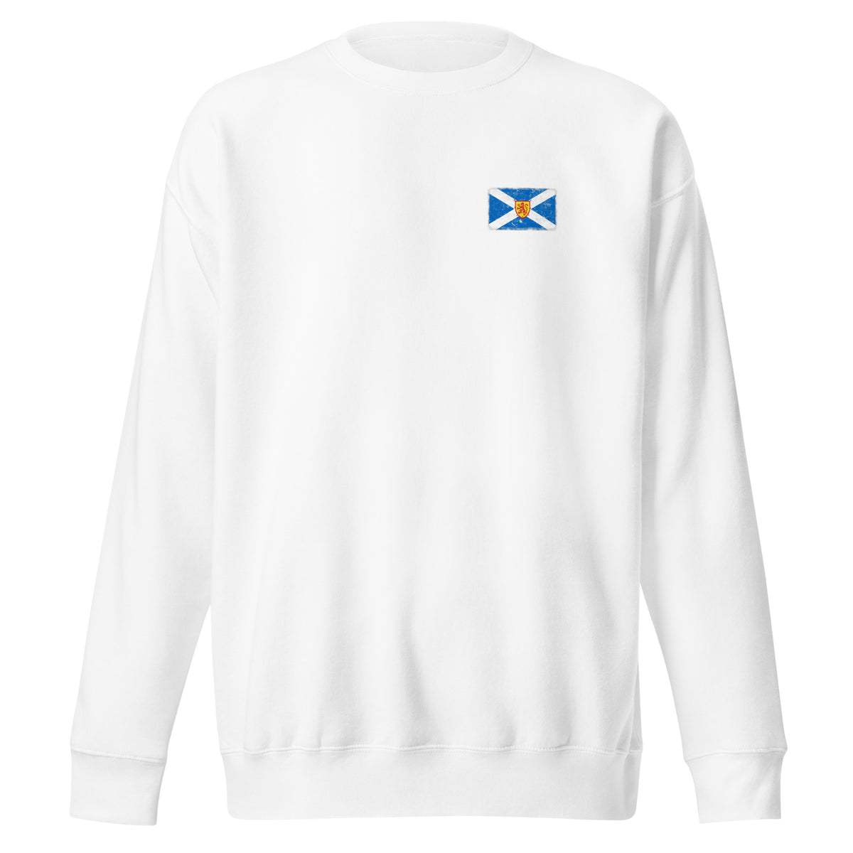 Scotland flag sweatshirt in White, vintage-washed print, small flag on the left chest, unisex cut, front view